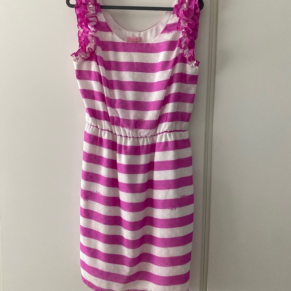 Lilly Pulitzer Dresses & Skirts - Lily Pulitzer magenta and white striped dress